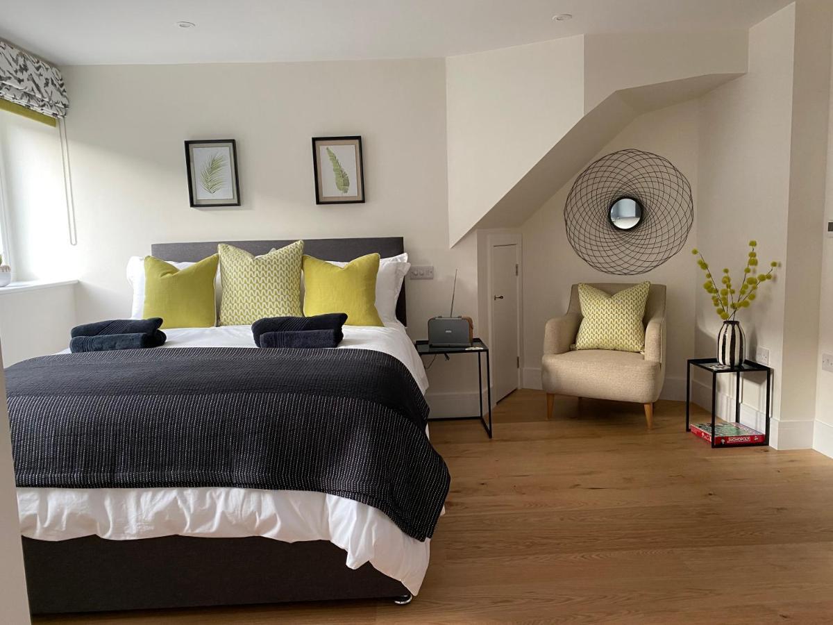 New Studio Apartment - Minutes Walk To Cathedral Salisbury Exteriör bild